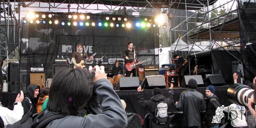 rally car - band - telus world ski and snowboard festival