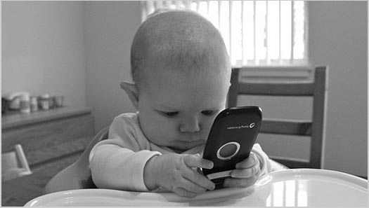 Should You Tweet from the Dinner Table?