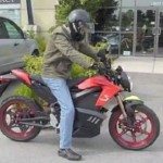 What’s Up Wednesdays: Electric Bikes, Wild Things, and Old Phones